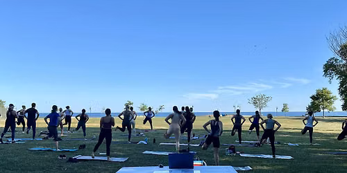 FREE Outdoor Barre3 Signature Class at Lakewood Park