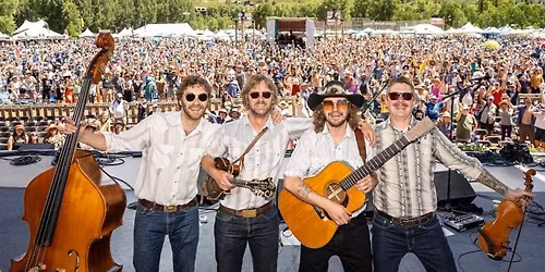 The Fretliners at Harlows Night Club - The Starlet Room