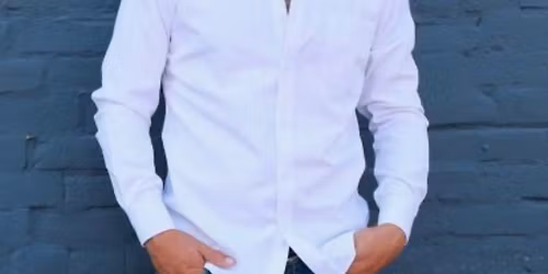 Patio Party with Taylor Lewis 