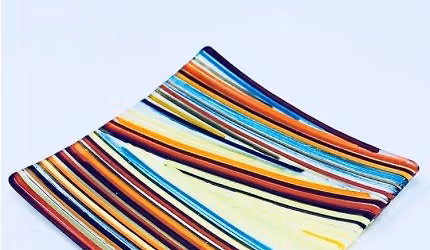 Glass Stringer Plate :: May 29 Friday 6-8 PM 