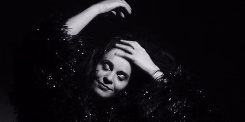 No\u00ebmi Waysfeld chante Barbara