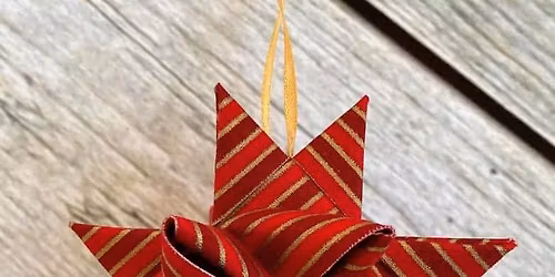 Origami Moravian Star with Heather Lopez 