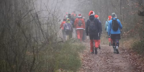 Zanim nadejd\u0105 \u015awi\u0119ta - Nordic Walking poszukiwaniu \u015aw. Miko\u0142aja vol.4