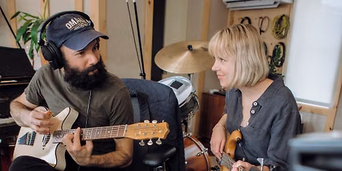 Pomplamoose