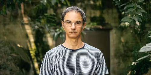 Rafael Toral - Traveling Light [M\u00fasica]