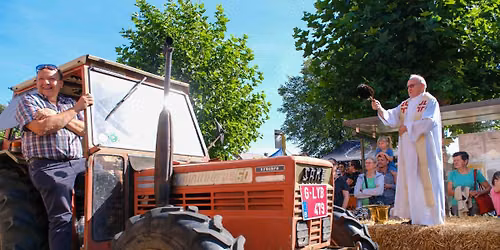 Tractorwijding + Boerenmarkt Landelijke Gilde Sinaai