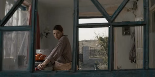 Yuliya V. Ladygina\u2014Beyond the Battlefield: Klondike and the Remaking of War Cinema