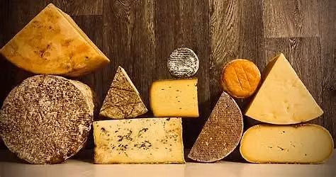 June Cheese Club - Cheddars to Compare