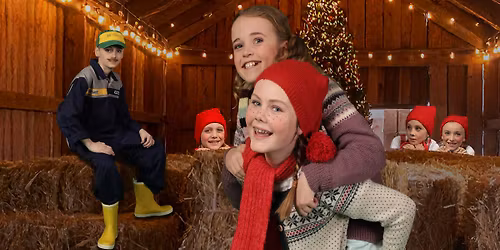 Fj\u00f8snisser i juleknipe - med Trollskogen Teater Juniorgruppe