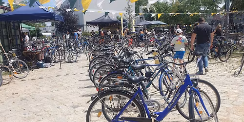 Fahrradmarkt \/\/ Bikemarket Moabit \/\/ ZK\/U
