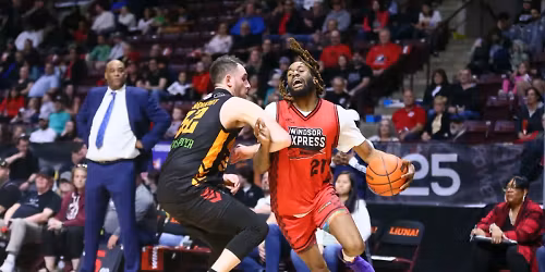 Windsor Express at Sudbury Five at Sudbury Community Arena