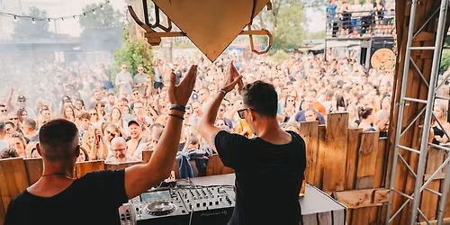 ZU HIMMELFAHRT auf Wolkezwei \u2022 Tages Open Air \u2022 Leipzigs urbane Stadtidylle an der AWK