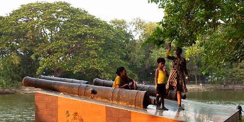 Clubs, Communities and Conservation: The Lakeside Legacies Walking Tour