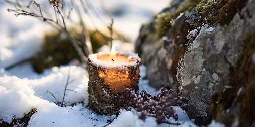 DECEMBER COLD MOON: Enchanted Yule: Creating a Magical Holiday |