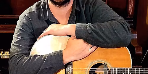 Live Music featuring Kyle Brown