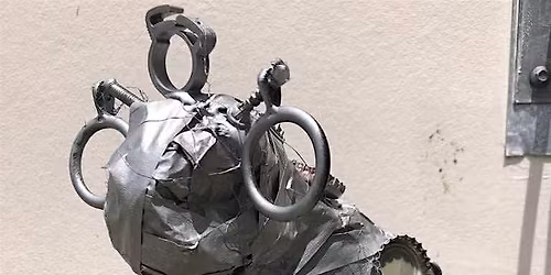 Summer Wh\u0101nau Workshop: Sculpture