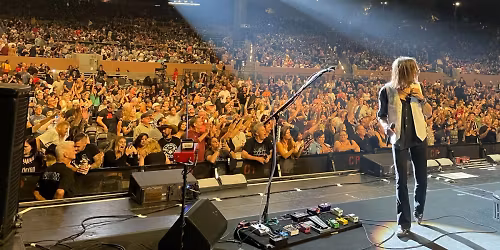 Tesla, Sebastian Bach in Atlantic City