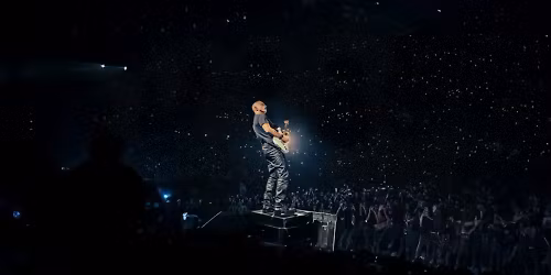 Eros Ramazzotti in Forest