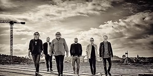 ROBERT K\u0158ES\u0164AN A DRUH\u00c1 TR\u00c1VA & TIM O'BRIEN (USA)