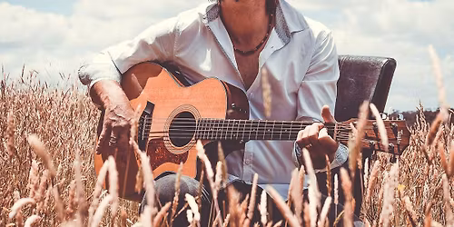 Rob.V @ Due South Albany