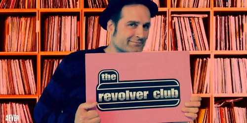REVOLVER CLUB BOAT