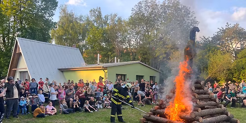 HASI\u010cSK\u00c9 P\u00c1LEN\u00cd \u010cAROD\u011aJNIC 