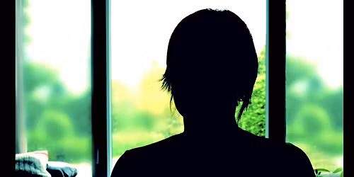 Documentaire sur la sant\u00e9 mentale* des jeunes r\u00e9alis\u00e9 par Jean-Pierre Roy