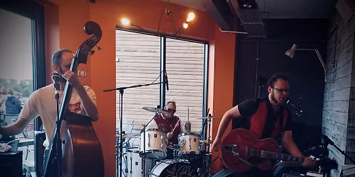 The Johnny Crabb Trio LIVE at Duffy\u2019s Bar, Leicester