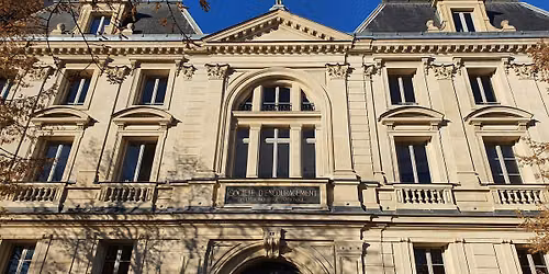 Visites comment\u00e9es de l'H\u00f4tel de l'Industrie