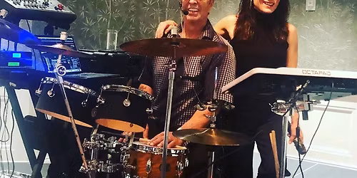 MANHATTAN CONNECTION