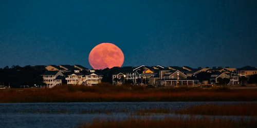 Full Moon Cruise on Lady Swan