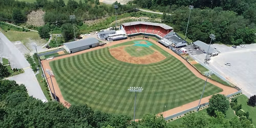 Burlington Sock Puppets vs. Bluefield Ridge Runners
