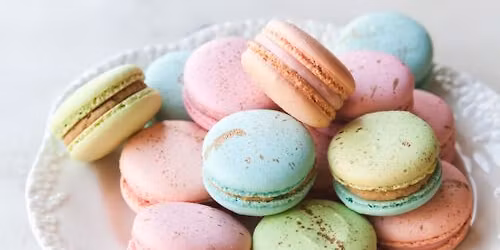 A Day in the Kitchen: Advanced Macaron
