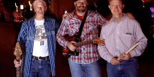 CappTon Reid at the 'Dad Lounge