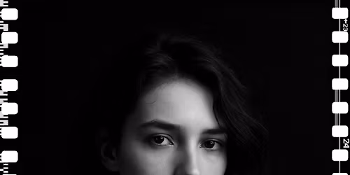 AKO FOTOGRAFOVA\u0164 V ATELIERI NA FILM V 21.storo\u010d\u00ed