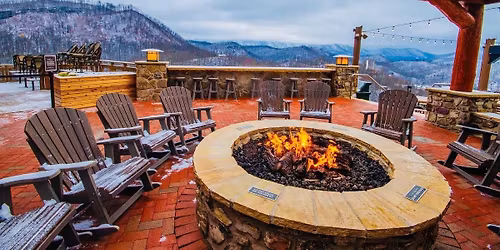 \ud83c\udf04\ud83c\udf3fAnakeesta Adventure Getaway in Gatlinburg, TN $99 Per Couple