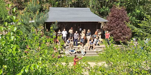 Oslava zah\u00e1jen\u00ed sez\u00f3ny \u010cajov\u00e9ho alt\u00e1nu Pluj\u00edc\u00ed oblaka