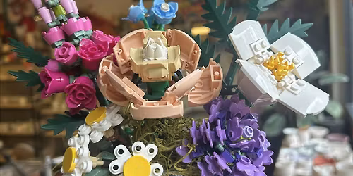 LEGO Flower Arranging!