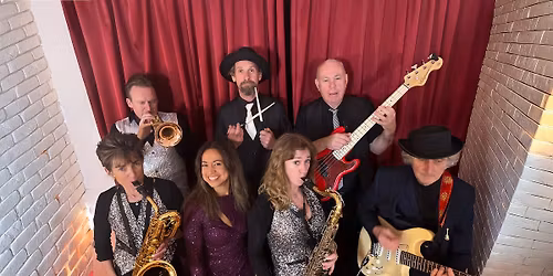 Otters Pocket Live at Gibraltar Gardens Norwich