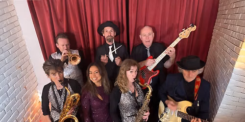 Otters Pocket Live at Gibraltar Gardens Norwich