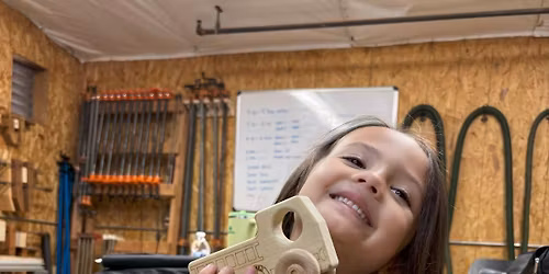 eARTh Camp: Where Kids Create Along Nature (Summer Edition)