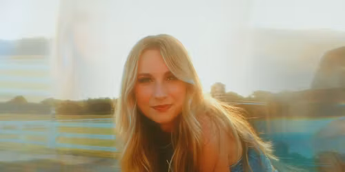 Kaylyn Sahs LIVE at JJ\u2019s Grill \u2013 Fayetteville Debut! (Steamboat Dr)