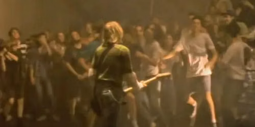 R\/Evolu\u021bia Autenticit\u0103\u021bii: When Nirvana Came to Britain