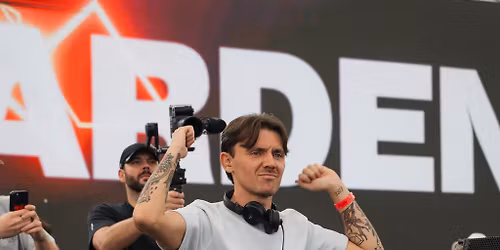 Into The Groove Presents: DART