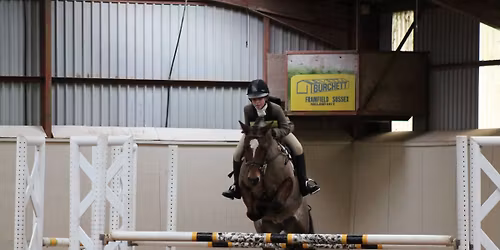 Chipstead RC Showjumping at Sands Farm