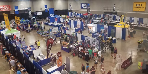 Day 2\/2 Running Wild Sports & Fitness Expo for the Quad-city Times Bix 7