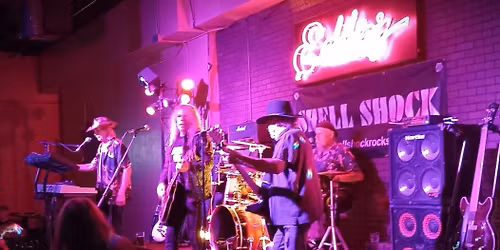 Shell Shock Rocks Eddie's Cocktails New Year's Eve!!!!!!!!