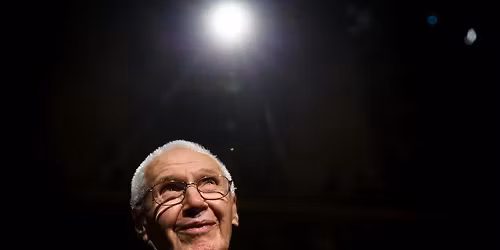 Sz\u00fclet\u00e9snapi kamarazene Kurt\u00e1g Gy\u00f6rgynek