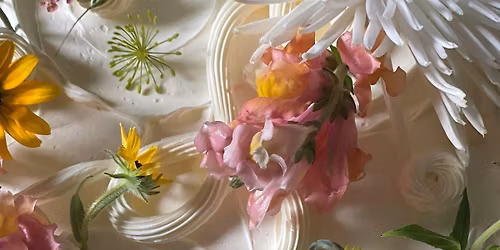 Cake Decorating Class with Gallz Provisions