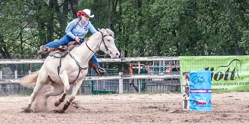 Szkolenie je\u017adzieckie z Reprezentantk\u0105 Polski w konkurencjach szybko\u015bciowych \u2013 Iwon\u0105 Loch
